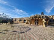 Locale in affitto di 2700 m² in Via Tuscolana