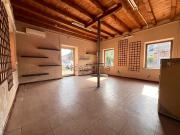 Locale in affitto di 270 m² in Via Filippo Turati, 26