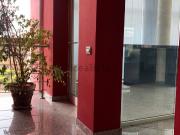 Locale in affitto di 275 m² in Vicolo G. Savonarola, 2