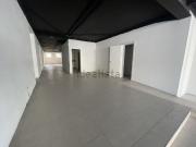 Locale in affitto di 277 m² in Via Lorenzo Perosi