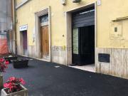 Locale in affitto di 27 m² in Piazza Martiri Pennesi, 16