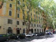 Locale in affitto di 300 m²