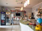 Locale in affitto di 300 m² in Viale dei Pini