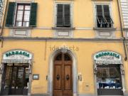 Locale in affitto di 300 m² in Via Franco Sacchetti