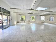 Locale in affitto di 300 m² in Via Ponte Nuovo, 15