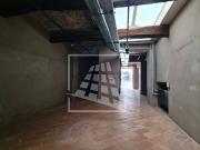 Locale in affitto di 305 m² in Via Santa Liberata, 4