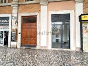 Locale in affitto di 30 m² in Piazza Vittorio Emanuele...