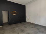 Locale in affitto di 30 m² in Via Ettore Sighieri