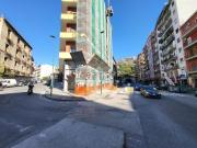 Locale in affitto di 310 m² in Via Caio Duilio, 3