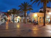 Locale in affitto di 318 m² in Via Vincenza Fabiano, 21