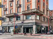 Locale in affitto di 322 m² in Corso Buenos Aires
