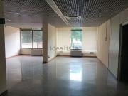 Locale in affitto di 324 m²