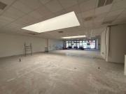 Locale in affitto di 328 m² in Via Circonvallazione, 4