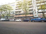 Locale in affitto di 340 m² in Via Andrea Massena, 2