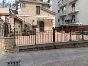 Locale in affitto di 340 m² in Via Francesco Capoderose