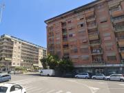 Locale in affitto di 350 m² in Piazza dei Tribuni