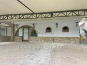 Locale in affitto di 350 m² in Via dei Pescatori, 7