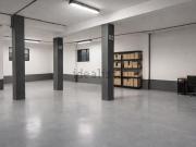 Locale in affitto di 350 m² in Via Siderno