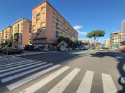 Locale in affitto di 35 m² in Piazza Capri