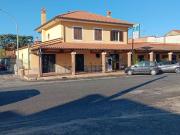 Locale in affitto di 36 m² in Strada Alta