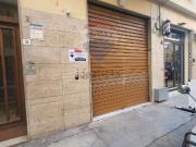 Locale in affitto di 36 m² in Via Ugo Foscolo, 1