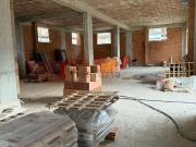 Locale in affitto di 371 m² in Via Innamorati