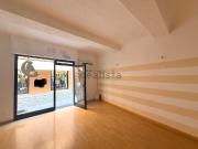 Locale in affitto di 40 m² in Via Cesare Battisti