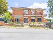 Locale in affitto di 40 m² in Via di Lunghezza, 1