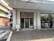 Locale in affitto di 40 m² in Via Roma, 52
