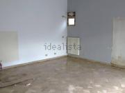 Locale in affitto di 40 m² in Via V. Alfieri