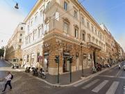 Locale in affitto di 416 m² in Via Nazionale, 198