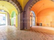 Locale in affitto di 420 m² in Via Alessandria