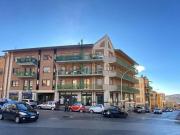 Locale in affitto di 430 m² in Via Piave