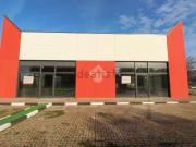 Locale in affitto di 450 m² in Via Don Giuseppe Dossetti