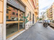 Locale in affitto di 45 m² in Via Cunfida