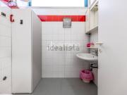 Locale in affitto di 45 m² in Via Esino, 62