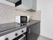 Locale in affitto di 45 m² in Viale Emilio Caldara, 6