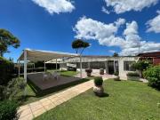 Locale in affitto di 480 m² in Viale della Pineta di...