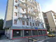 Locale in affitto di 490 m² in Via Vittore Ghislandi