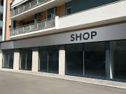 Locale in affitto di 500 m² in Via C. de Meis