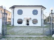 Locale in affitto di 500 m² in Via dell&apos  Artigianato