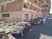 Locale in affitto di 500 m² in Via della Magliana Nuova, 31