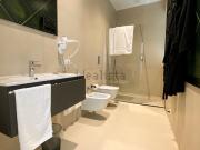 Locale in affitto di 500 m² in Via Francesco Daniele, 12