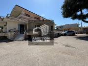 Locale in affitto di 500 m² in Via Santa Maria a Cubito, 647