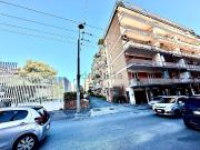 Locale in affitto di 500 m² in Viale Colli Aminei, 40