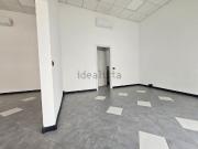 Locale in affitto di 50 m² in Via Cesare Battisti