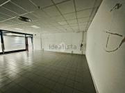 Locale in affitto di 50 m² in Via del Brennero, 320