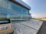 Locale in affitto di 512 m² in Via Mantova