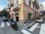 Locale in affitto di 51 m² in Via Martiri della Libertà