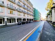 Locale in affitto di 520 m² in Corso Pietro Giannone, 64